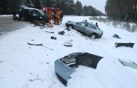 Будьте осторожны на зимней дороге! Основные причины автомобильных аварий в период новогодних праздников